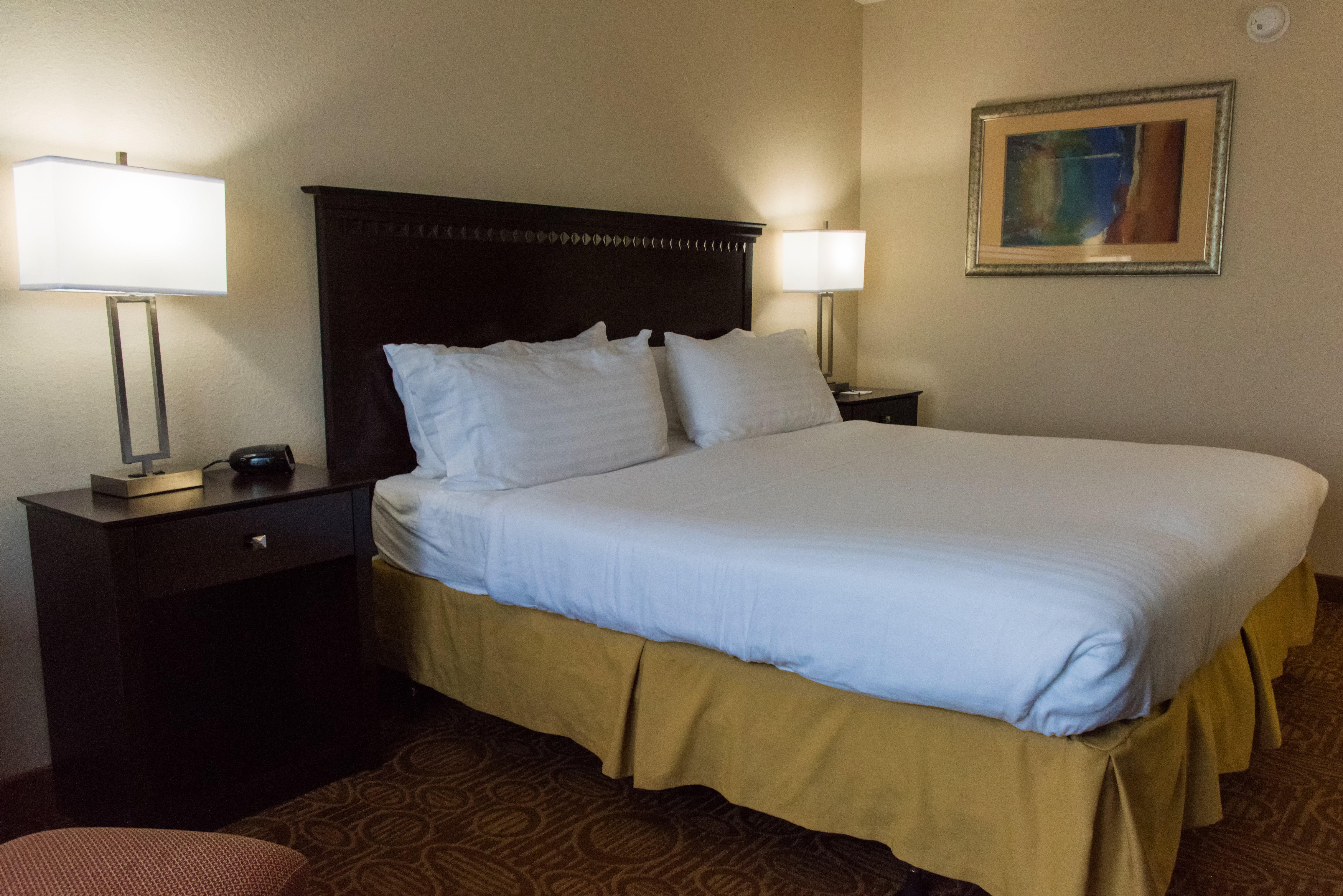 Holiday Inn Express Hotel & Suites Kinston By Ihg Exterior photo