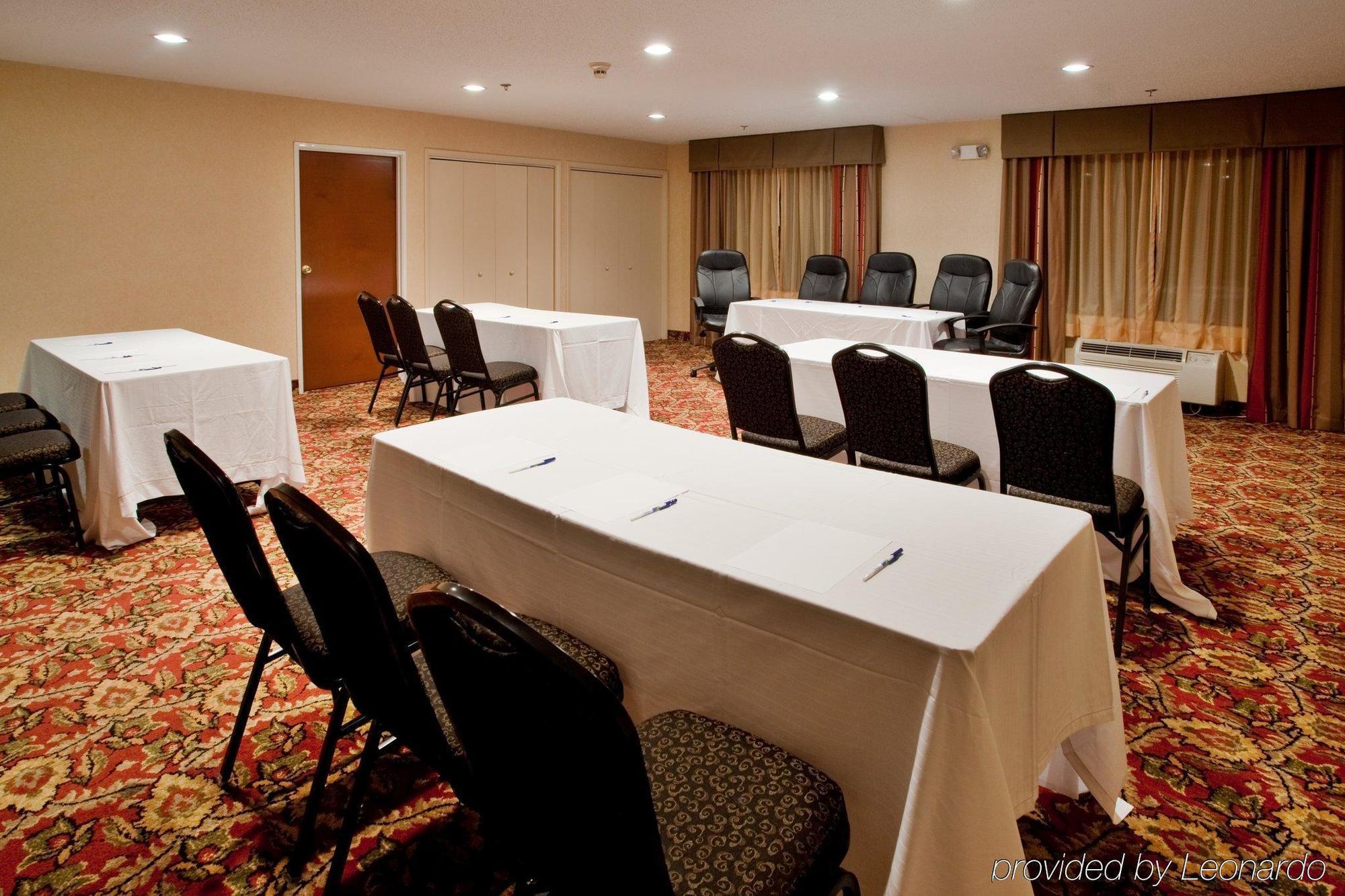 Holiday Inn Express Hotel & Suites Kinston By Ihg Facilities photo